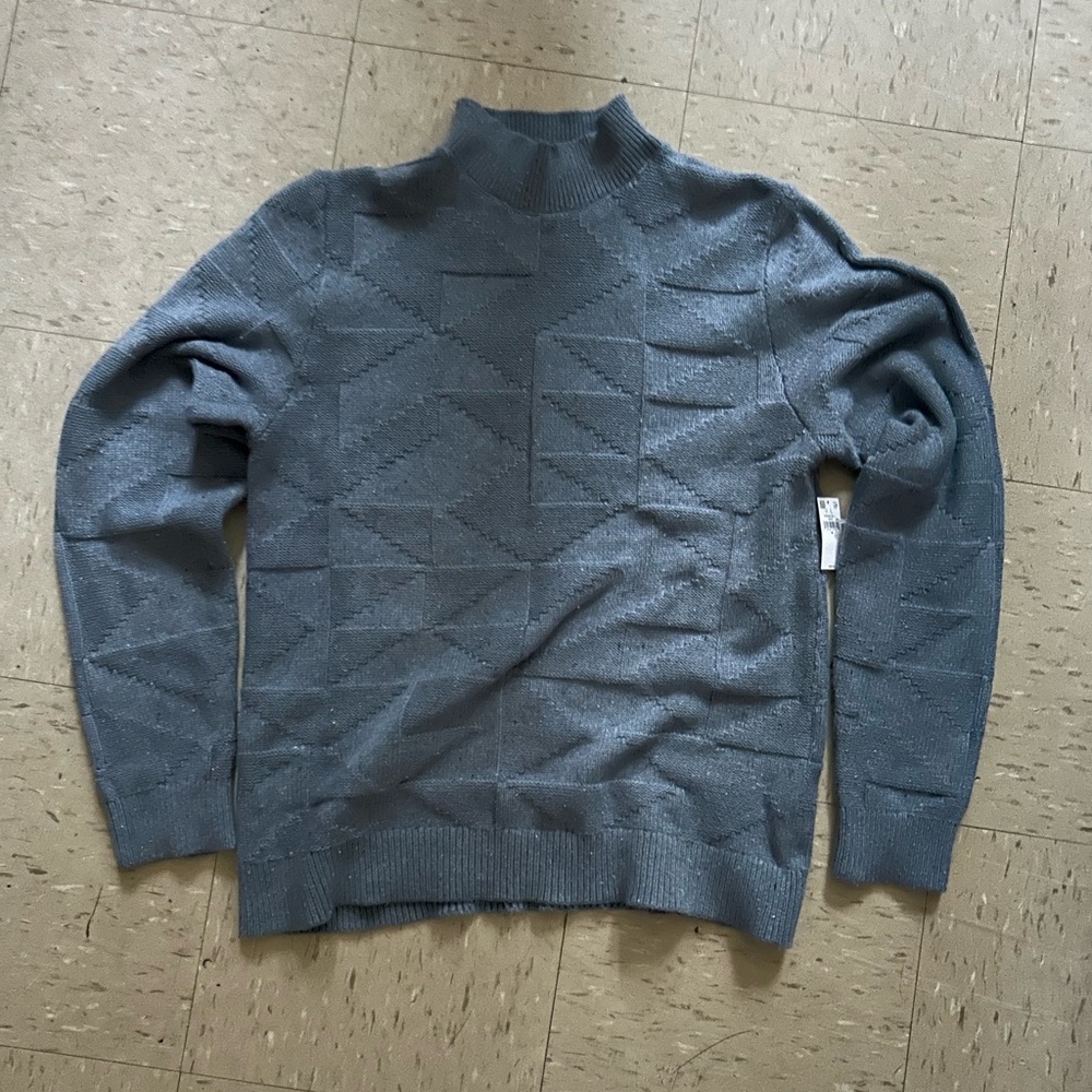 Old Navy Gray Turtleneck Sweater with Textured Knit